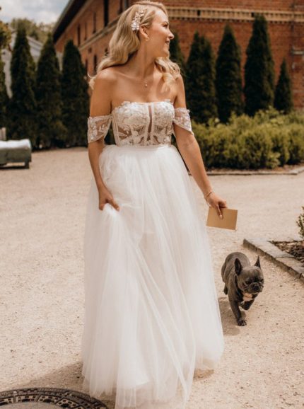 Off The Shoulder A-line Wedding Gown with Lace Appliques